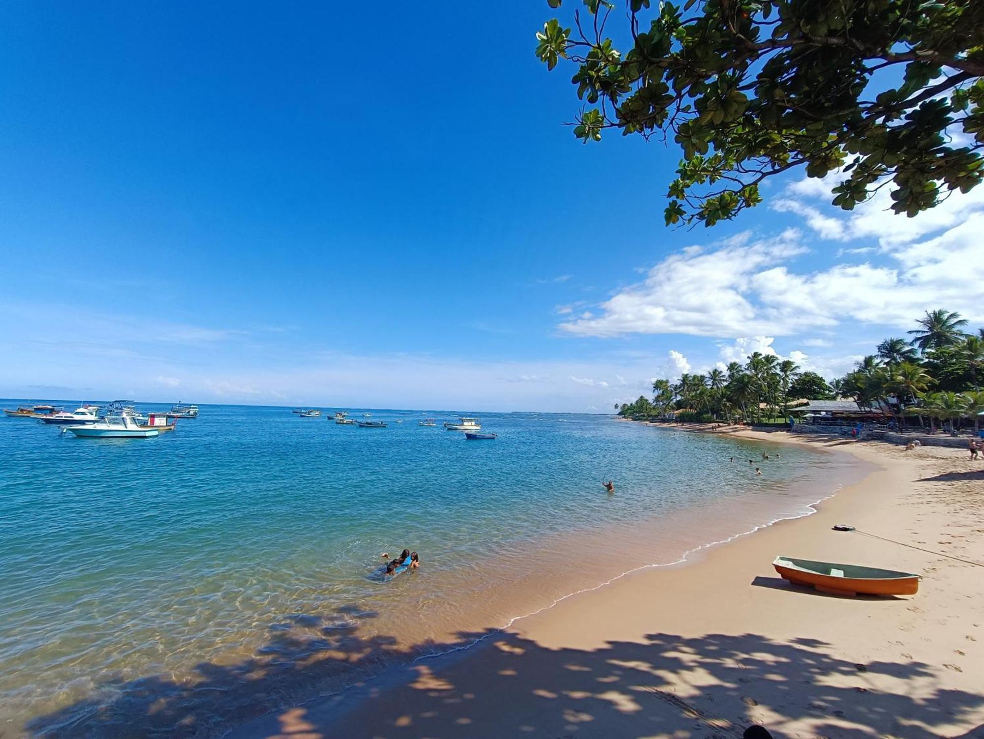 Piscinas Naturais De Praia Do Forte Bagian luar foto